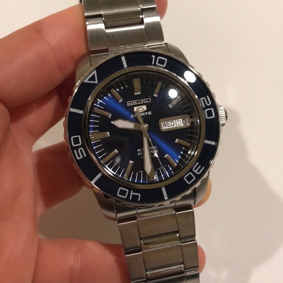 seiko men's snzh53